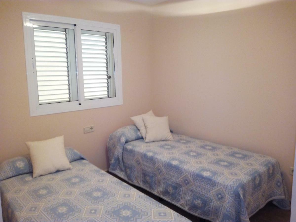 Apartmento Playa Almarda. Piscina&Parking Bagian luar foto